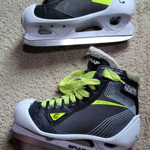 Graf Supra G5035 Hockey Skates Size 5.5 (Used)