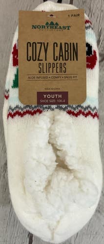 Northeast Outfitters Youth Cozy Cabin Holiday Christmas Tree No Show Grippy Sock