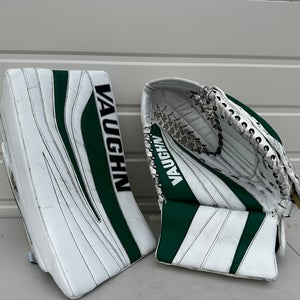 Vaughn Pro Stock Goalie Glove Set KHUDOBIN Stars 2335