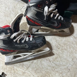2015 Bauer Vapor X2.7 Hockey Goalie Skates Regular Width  6.5 (Used)