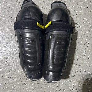 Senior CCM AS 580 14" Shin Pads (Used)