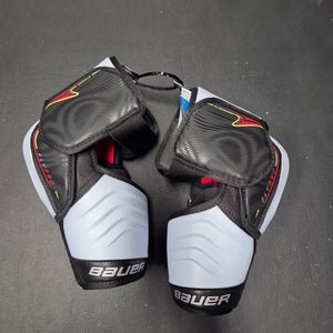 Senior Medium Bauer Vapor Flypro Elbow Pads (New)