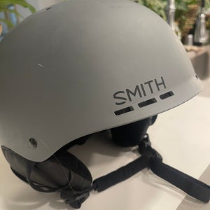 SMITH Unisex Holt Sports Helmet Sz L Mate Grey 59-63 cm
