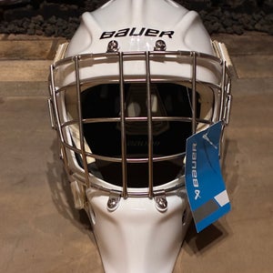 LIKE NEW Senior Small 2023 Bauer 960 Goalie Mask (Used)