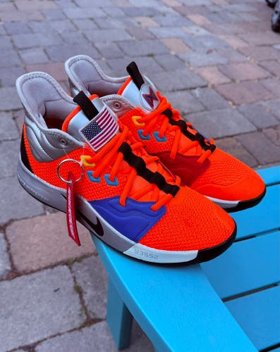 Mens Nike NASA x PG 3 Armstrong Building 703 Cl2666-800 Athletic Sneakers Sz 9.5