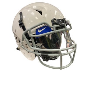 Used Schutt YOUTH VENGEANCE A11 FB Helmet White MD 11859-S000023024