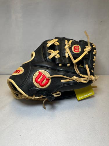 Used Wilson A1000 BB/SB Glove RH Throw Black 11 1/4" 11490-S000262964