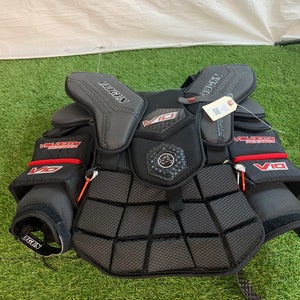 Senior Small Vaughn V10 Pro Carbon Goalie Chest Protector (Used)