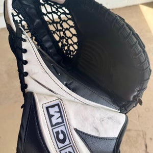 Used Ccm Ccm 8 Pro Senior Goalie Catcher Black 11847-s000022425