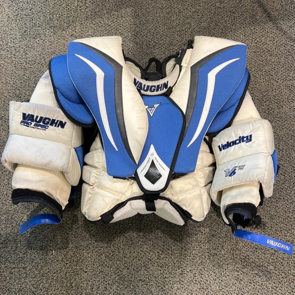 Senior Large Vaughn Velocity V6 2000 Pro Carbon Goalie Chest Protector (Used)