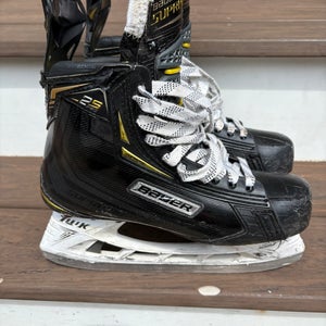 Bauer Supreme 2S Pro Hockey Skates Wide Width  8 (Used)