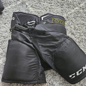 Junior Medium CCM Tacks 2052 Hockey Pants (Used)