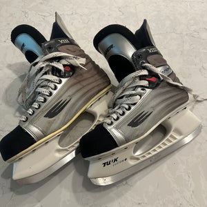 Bauer Vapor VIII Hockey Skates