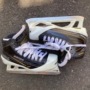 Senior Bauer Total One NXG Hockey Goalie Skates Extra Wide Width 8 (Used)