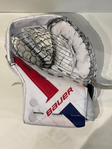 Supreme Shadow Pro Stock Glove 590 Cayden Primeau Montreal Canadians