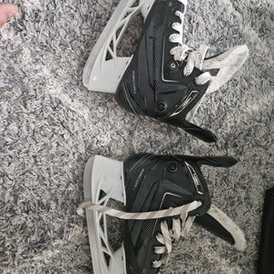 CCM RibCor 42K Hockey Skates Regular Width Size 3 (Used)