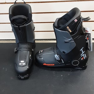 Men's Nordica HF 110 Ski Boots- 30.5 (New)