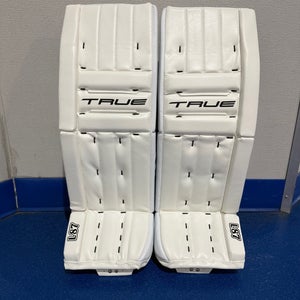 2025 32"+2" True Catalyst L87 7x Goalie Leg Pads (New) White