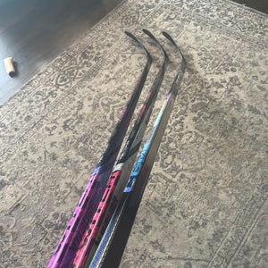3 Pack Hockey Sticks With 2 Twitches And One Ft8 Pro
