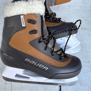 Bauer Hockey Skates Size 3 (New)