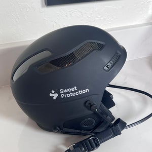 Medium/Large Sweet Protection Slalom Helmet (BRAND NEW)