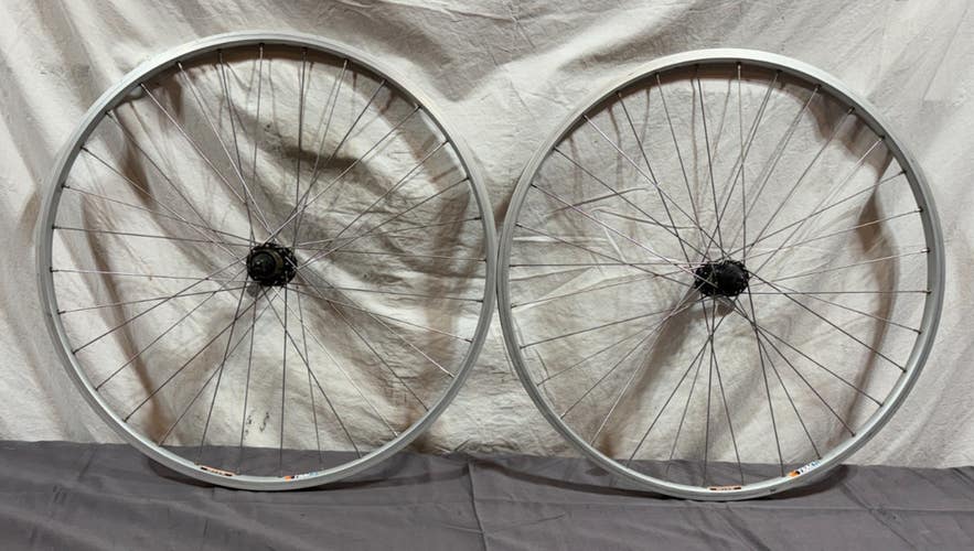 Vintage Trek Matrix Single Track Pro 26" QR Aluminum Wheelset Deore LX Hubs LOOK
