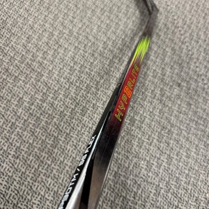 Bauer Hyperlite 2 55 Flex P90TM Curve right hand stick