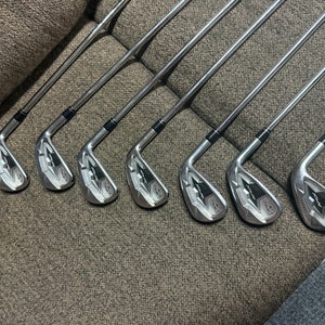 Men's Callaway Apex CF19 Right Handed Iron Set Stiff Flex  (Used)