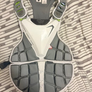 Maverik Max lacrosse goalie chest protector L/XL