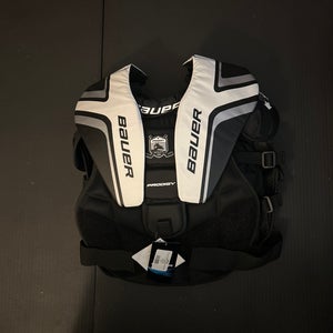 Large/Extra Large  Bauer Prodigy Goalie Chest Protector (New)