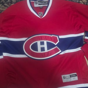 Red Medium Adult Unisex Reebok Jersey (Used)