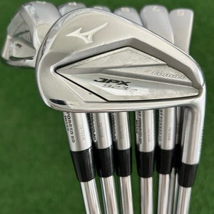 Mizuno JPX 923 Forged Iron Set 5-G / NS Pro Modus Tour 105 Regular +1