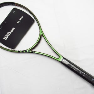 *NEW* WILSON PRO LABS: BLADE PRO 98 (18X20) VER 8.0 TENNIS RACQUET (4 3/8)