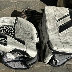 Warrior Intermediate RGT2 Glove & Blocker