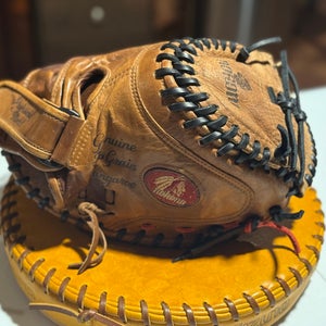 Nokona Catcher's Softball Glove- CM275K- 33.5"