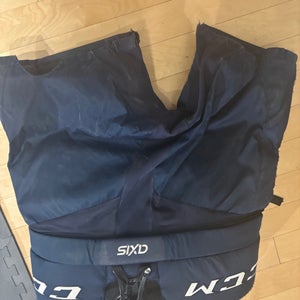 XL AXIS CCM Hockey Goalie Pants (Used)