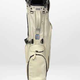 Titleist LINKSLEGEND Members Stand Bag (4-way top, Cool White) 2024