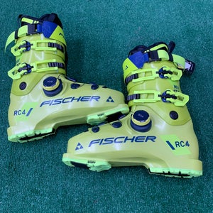 Men's Fischer RC4 130 MV BOA VAC GW Ski Boots Stiff Flex (New)