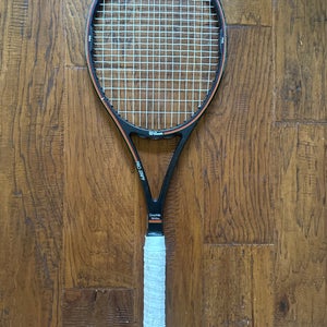 Tennis racquet Pro Staff