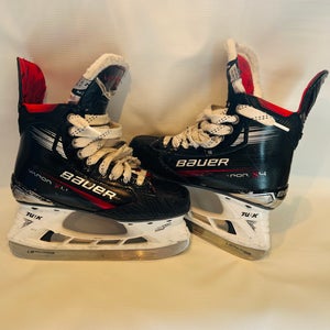 2024 Bauer Vapor X4 Hockey Skates   Size 4 (Used)