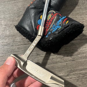 Scottie Cameron Pro Platinum Newport Mid Slant