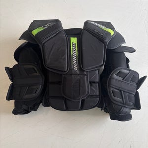 Small / Medium  2023 Warrior RITUAL X4 E+ Goalie Chest Protector  (Used)