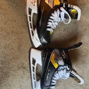 Bauer Supreme S37 Hockey Skates