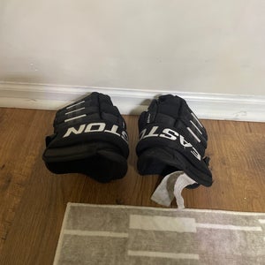 Easton Pro 10 Gloves 10" (Used)