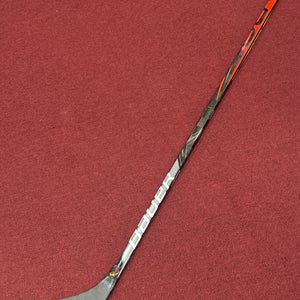 Bauer Vapor FlyLite Right Handed P14 65 Pro Stock (New) Stick Item#NS144