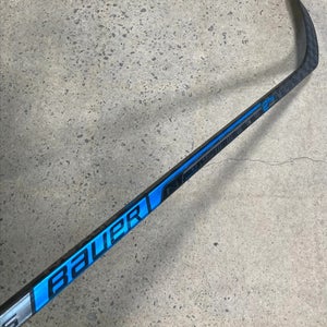 Bauer Nexus 2N Pro Hockey Stick P28 | Junior RH