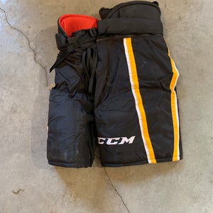 Medium CCM HP45 Hockey Pants Pro Stock (Used)