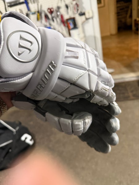 Warrior EVO QX Lacrosse Gloves Medium (Used)