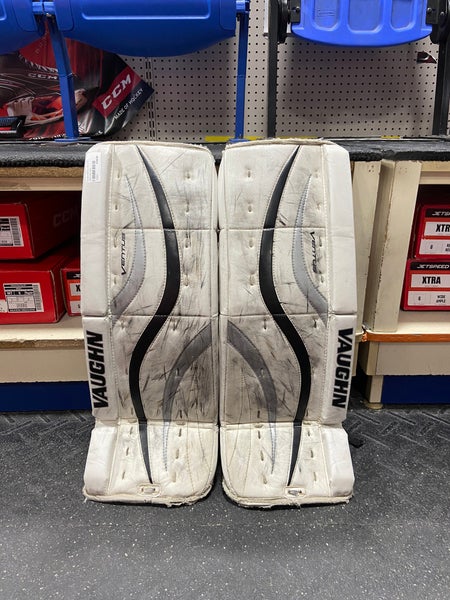 Used Vaughn Ventus LT58 24+2 Goalie Pads