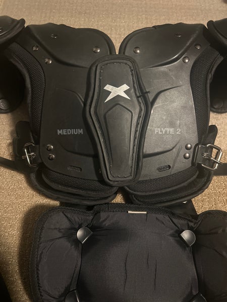 Xenith Flyte 2 TD Shoulder pads